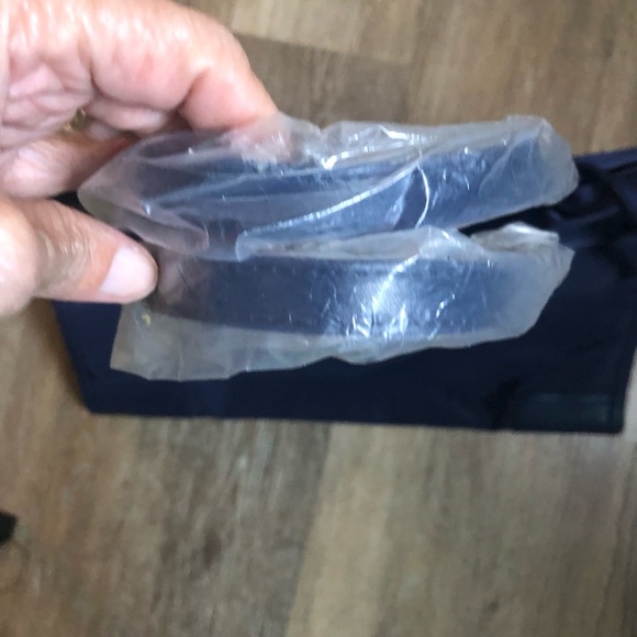 Tory Burch Large Ella Tote in Navy. NWT - Picture 7 of 7